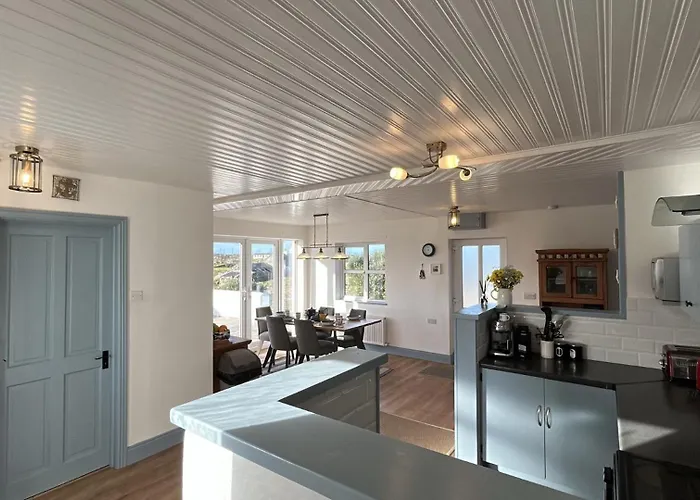 Doonloughan View, * Балликоннили