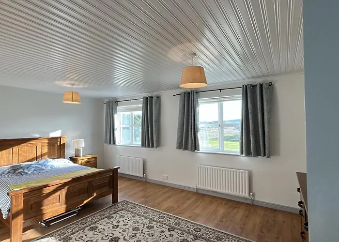 Doonloughan View, * Балликоннили